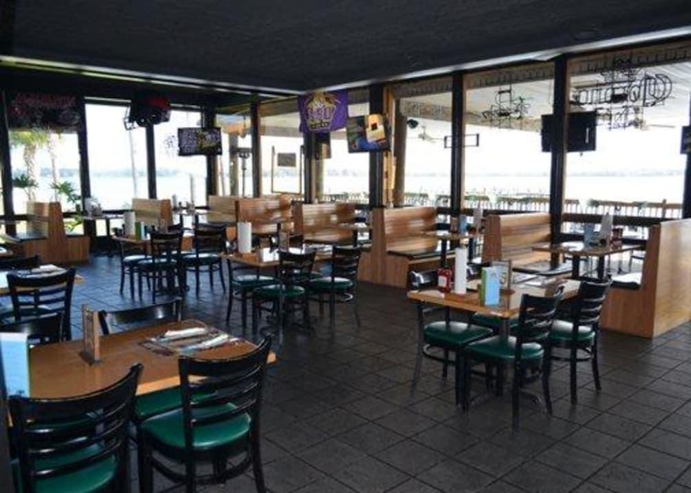 Quality Inn And Suites Palatka Riverfront Buitenkant foto