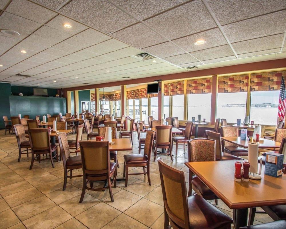 Quality Inn And Suites Palatka Riverfront Buitenkant foto