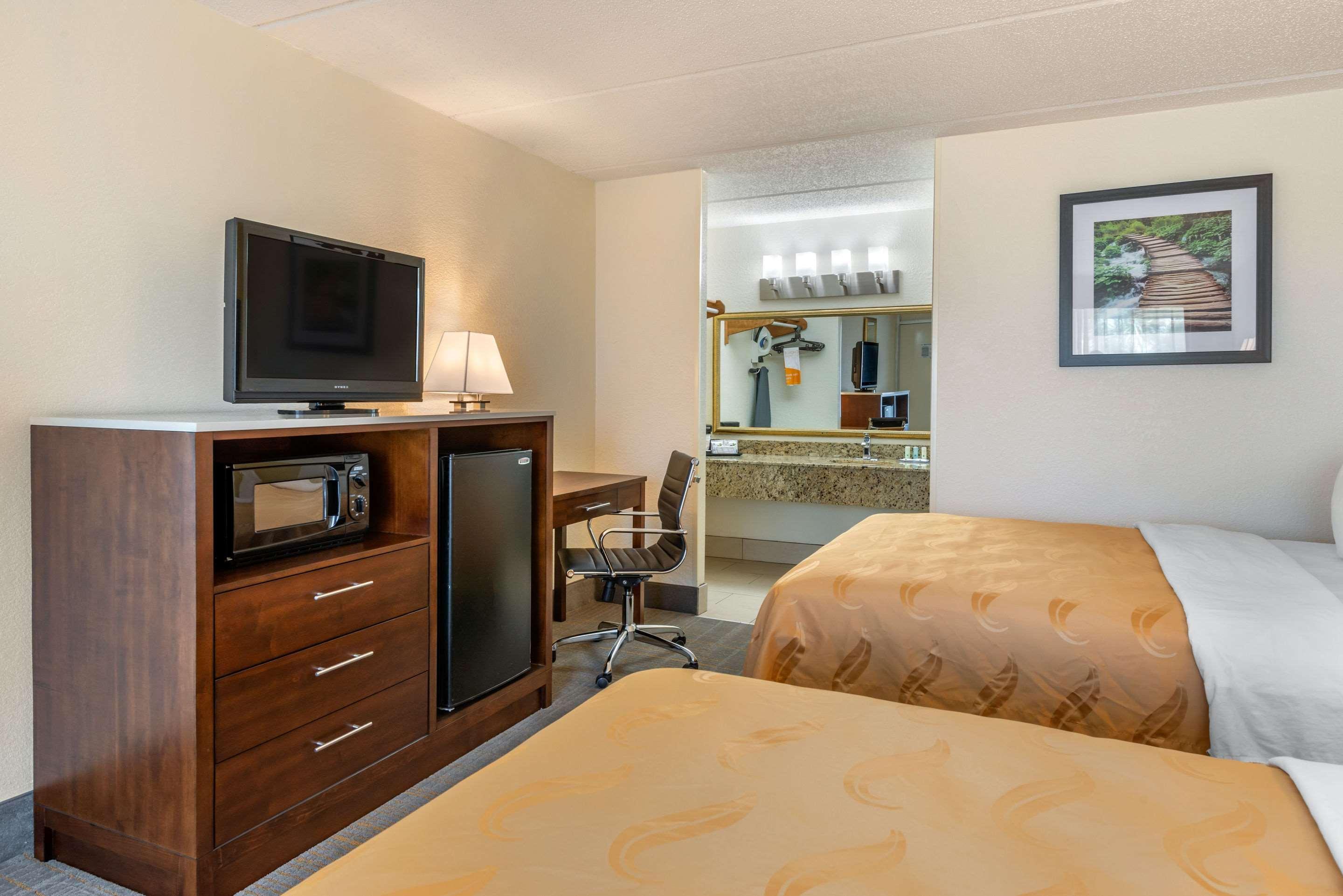 Quality Inn And Suites Palatka Riverfront Buitenkant foto