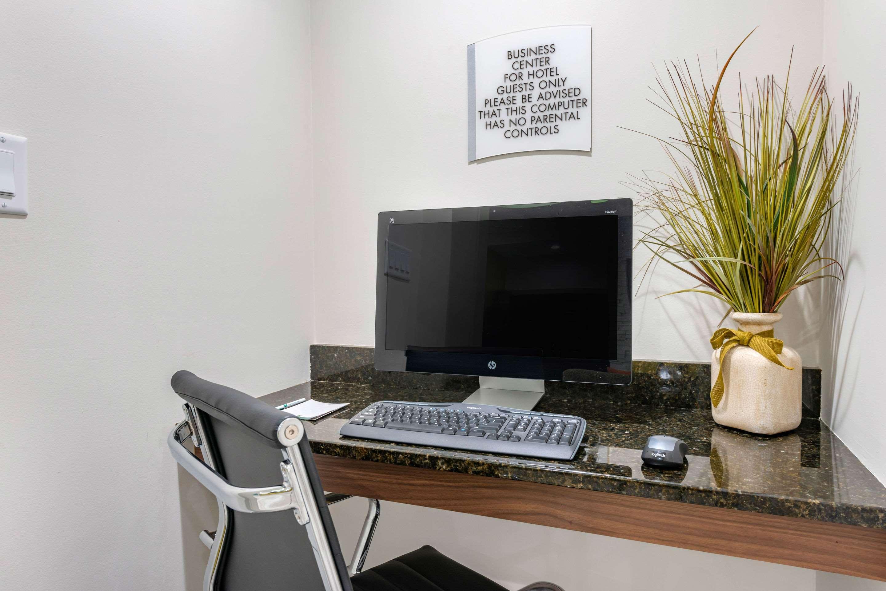 Quality Inn And Suites Palatka Riverfront Buitenkant foto