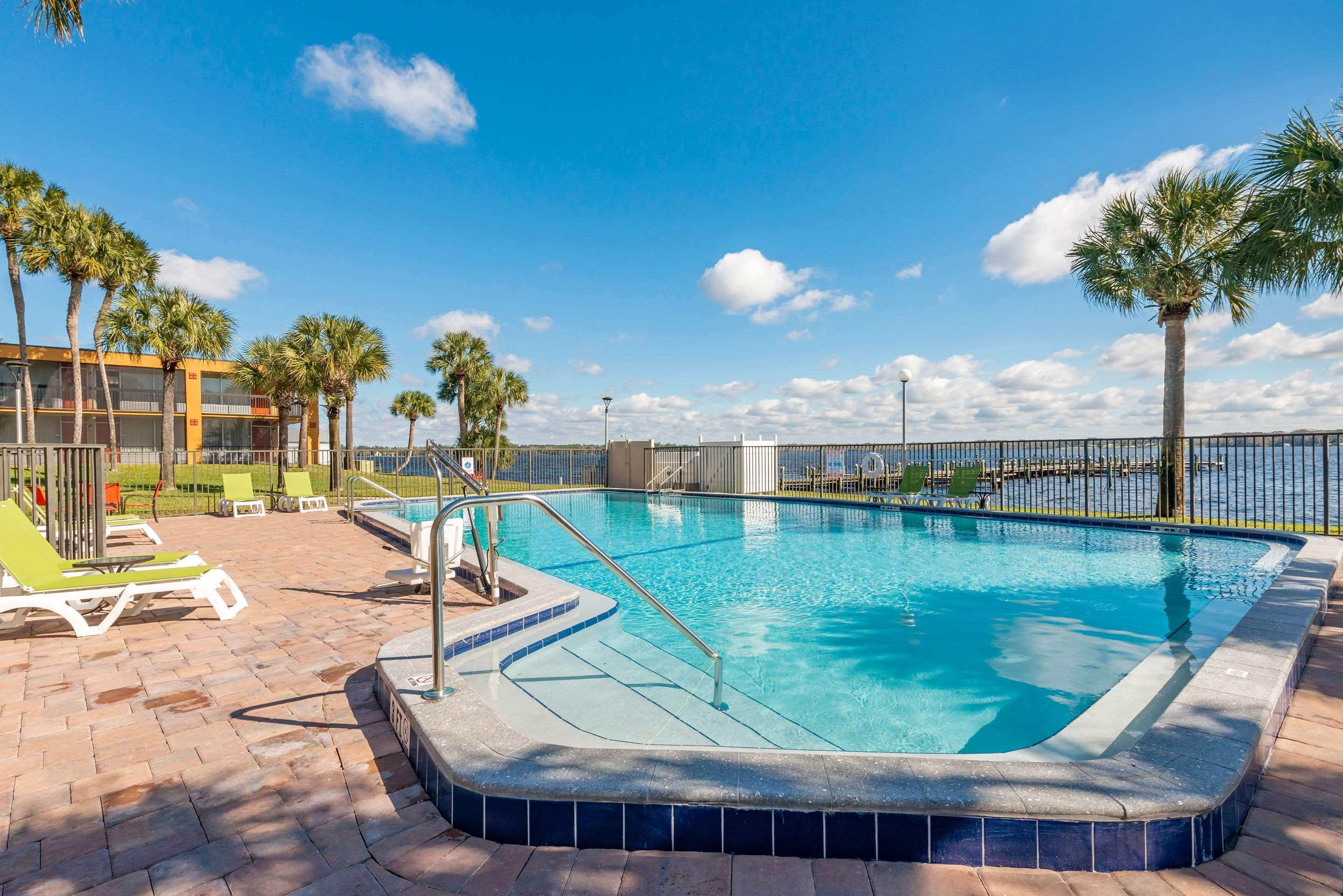 Quality Inn And Suites Palatka Riverfront Buitenkant foto