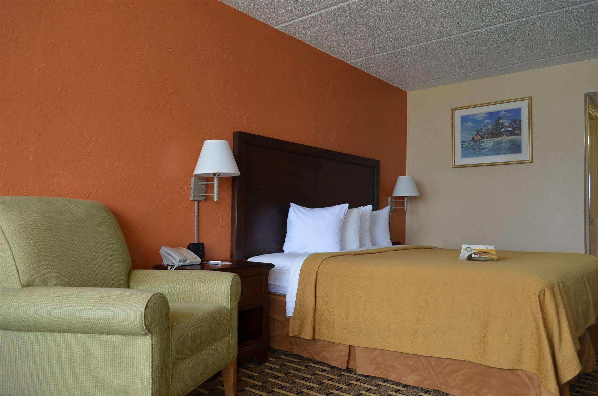 Quality Inn And Suites Palatka Riverfront Buitenkant foto